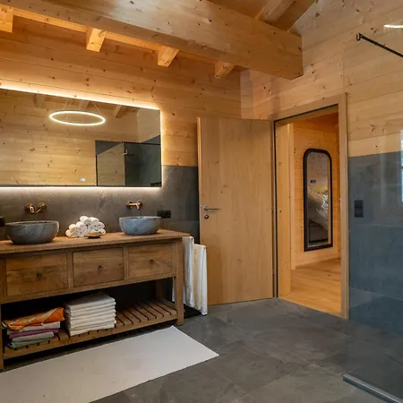 Mountain Apartment *