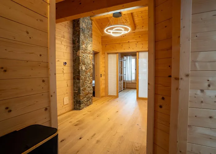 Apartment Mountain *